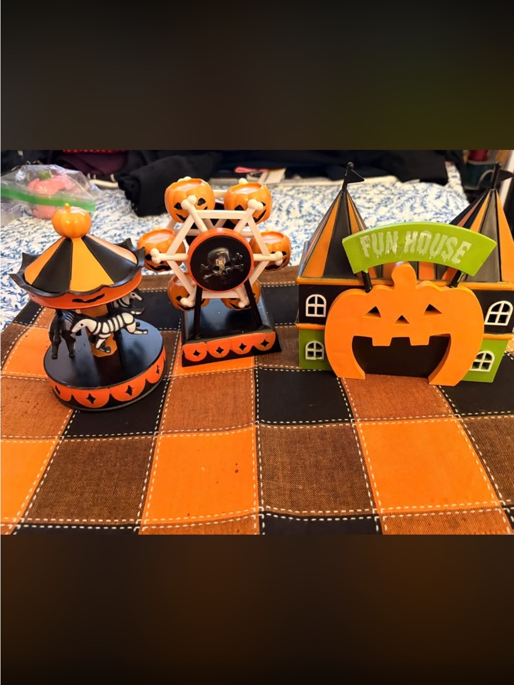 Target dollar spot 3 piece carnival set